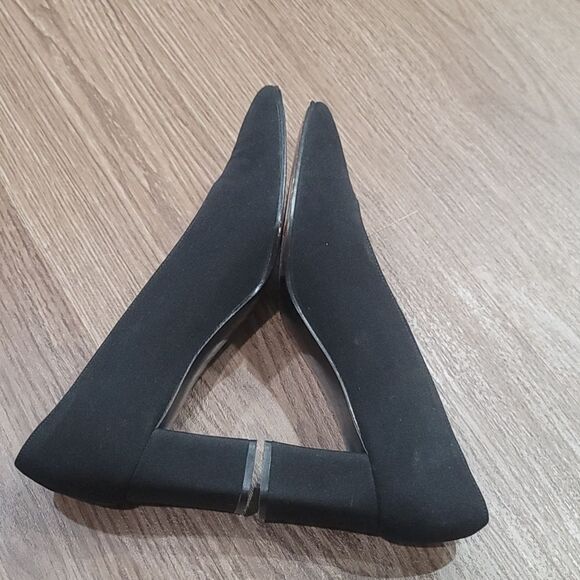 Stuart Weitzman Women's Vintage Style Ribbed Navy Blue Heels Size 7.5 AA - Picture 4 of 9